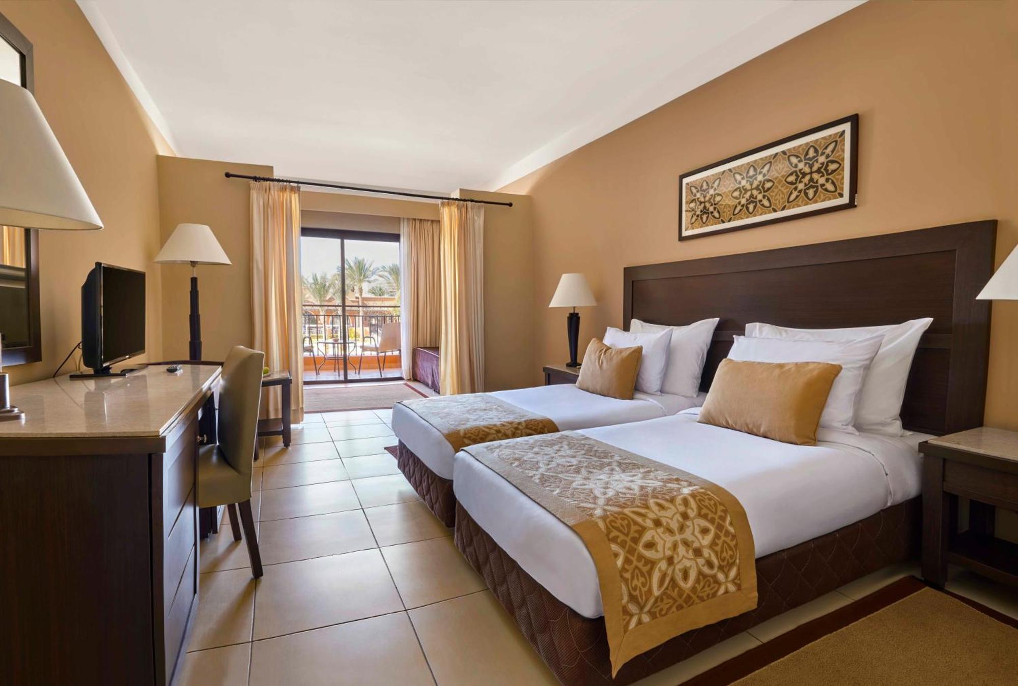 Jaz Neo Dar El Madina Hotel Coraya Bay Exterior photo